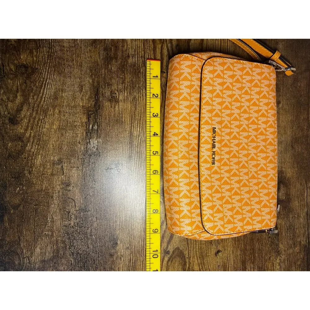 Michael Kors Medium Logo Convertible Crossbody Bag - Picture 9 of 10